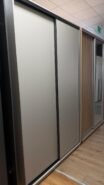 Skapis ar 2 bīdāmām durvīm un spoguli 160/240/60 cm "kašmirs+modena"+2 atvilktnes - Image 5